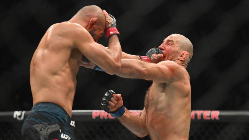 Ο Sean Strickland επαναστρέφεται στον Τίτλο του UFC στη Μεσαία Κατηγορία