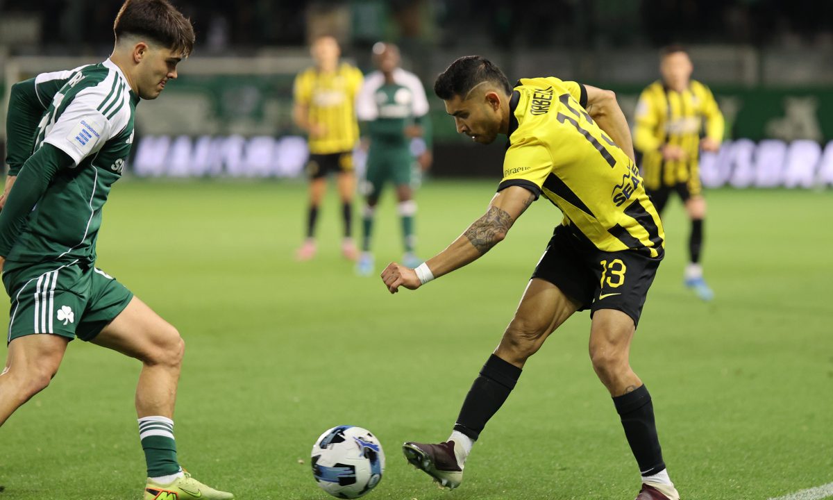 AEK και η Κορυφαία Λίγκα: Πώς οι Προοπτικές Τους για Προσωπικοποίηση Έχουν Καθυστερηθεί Λόγω της Διαγωνιστικής Λίγκας