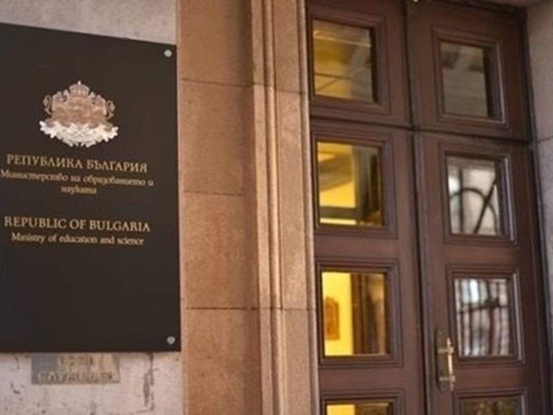 Φωνές της ακαδημαϊκής κοινότητας: Το πιο επικίνδυνο είναι ένας λανθασμένος εκπαιδευτικός προτύπος