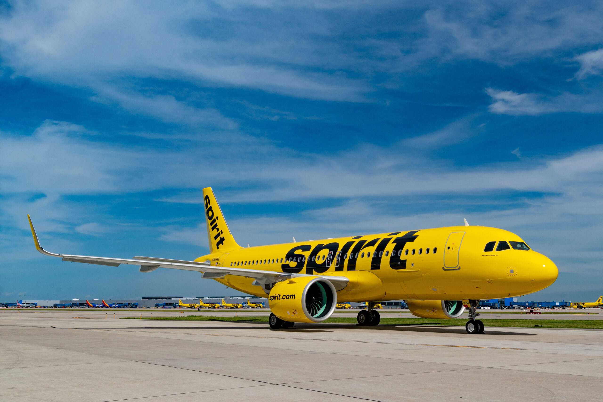Η αμερικανική αεροπορική εταιρεία Spirit Airlines καταργεί τις λειτουργίες της από σήμερα