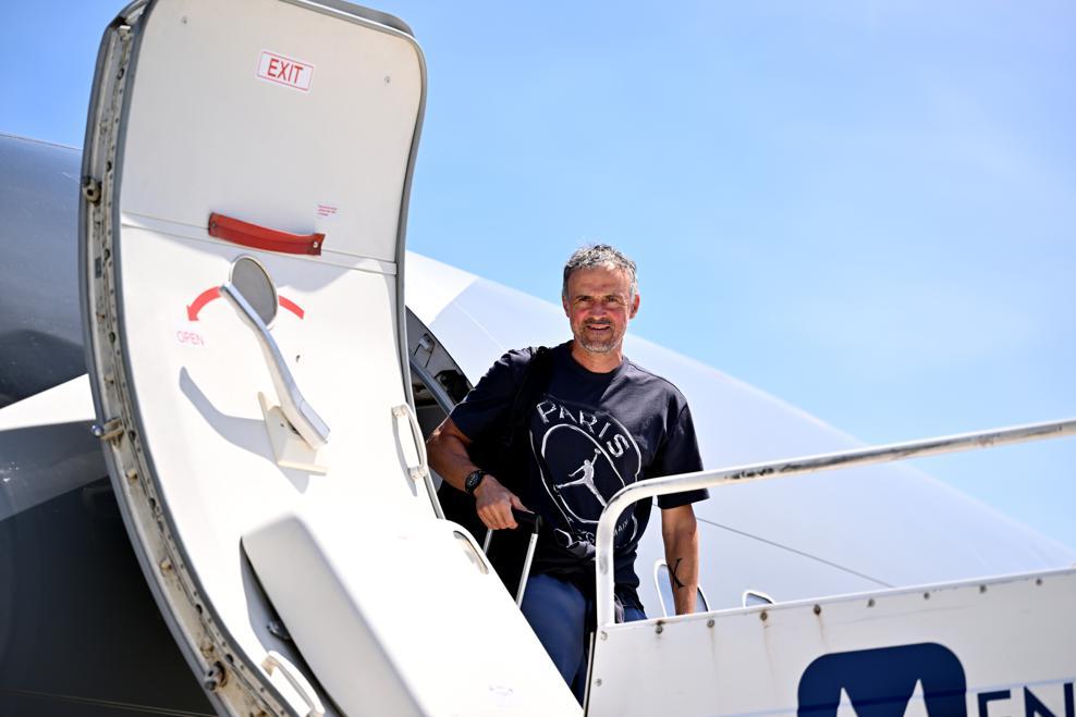 Ο PSG φτάνει στη Βουδαπέστη με πλήρη σύνθεση για την αναμέτρηση με την Arsenal