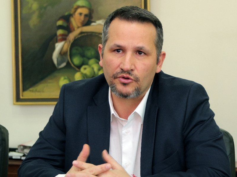 Ο Χριστάκοβας ανακάλυψε περισσότερες παράνομες κατασκευές στην Ισκαρ