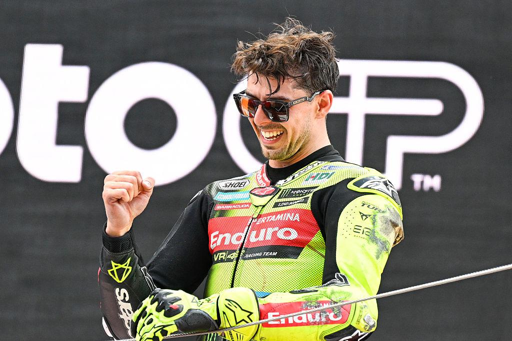 Ο Δι Γιαναντόνιο νικάει για δεύτερη φορά στο MotoGP