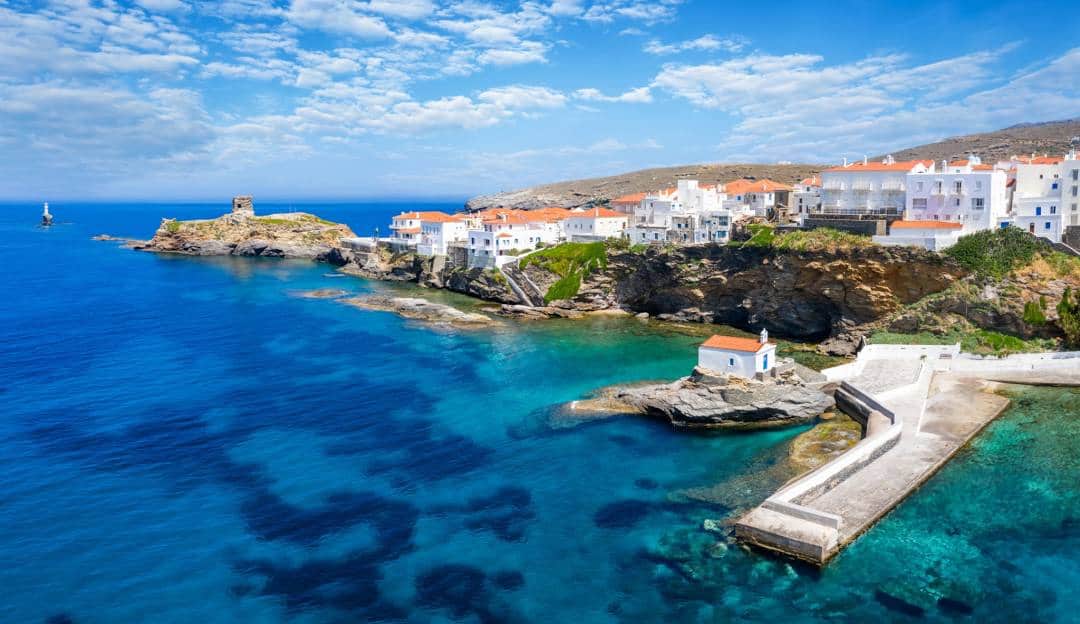 Η Times αναδεικνύει την Άνδρο ως μία από τις πιο αυθεντικές ελληνικές νήσους