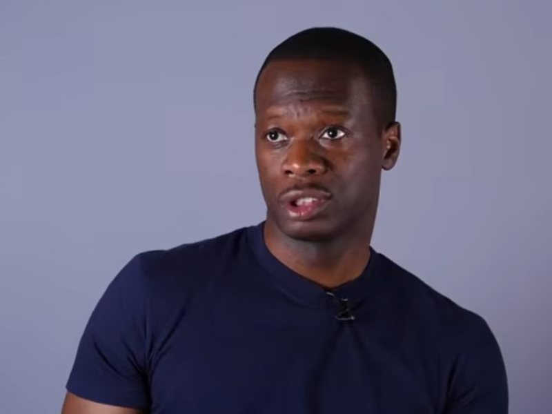 Ο ράπτης των Fugees, ο Pras Michel, φτάνει σε αμερικανικό φυλακείο για να πληρώσει 14 χρόνια ποινής