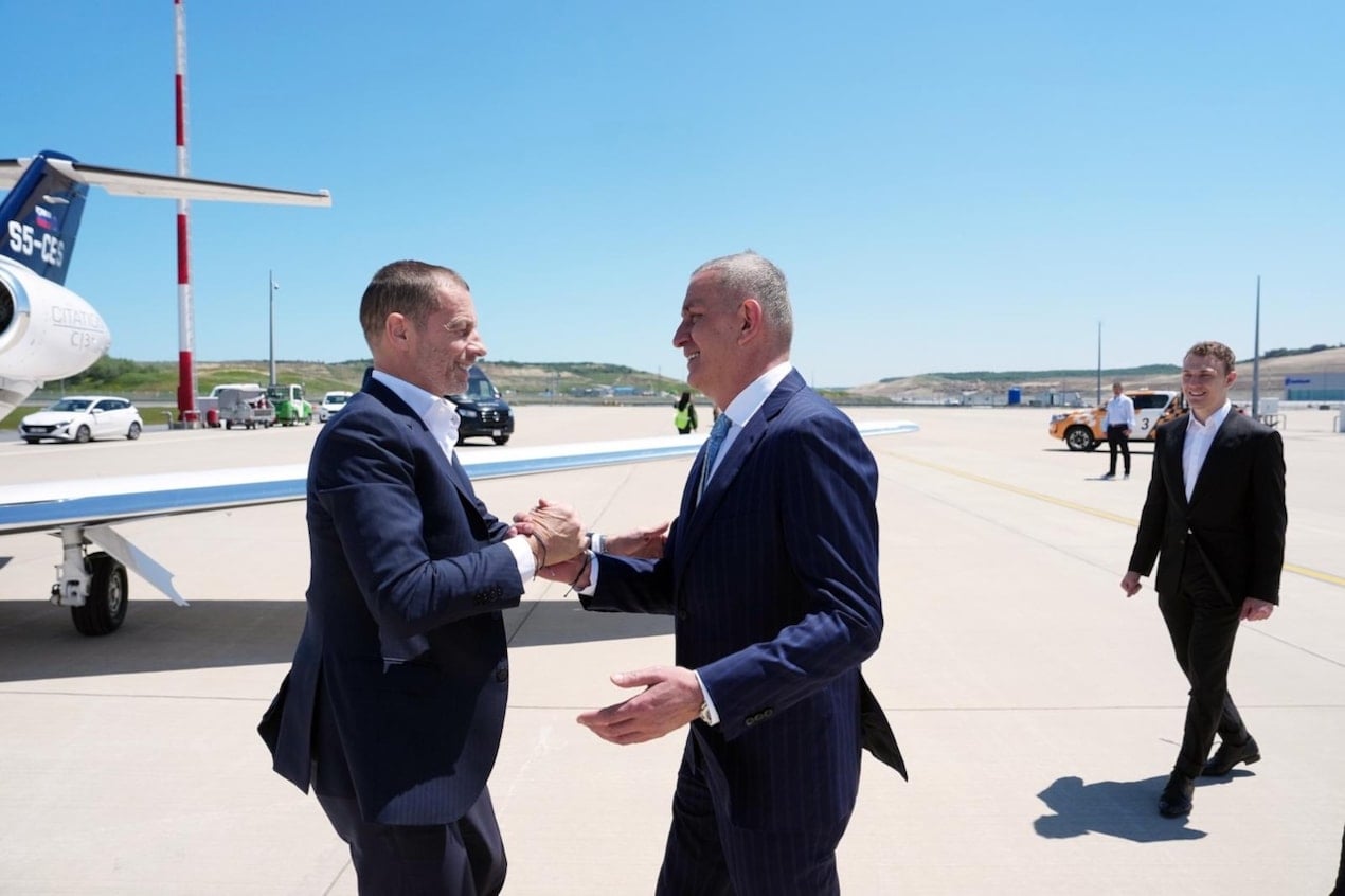 Ο Πρόεδρος του UEFA, Čeferin, έφτασε στην Τουρκία για τον Ευρωπαϊκό Κύπελλο
