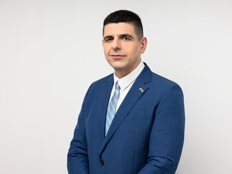 Η ισοπέδη Μιρτζέφ δικαιολογείται απέναντι στους εκλέκτες, αν και όλοι οι υποψηφιοί του "Ναι, Βουλγαρία" εκλήθηκαν