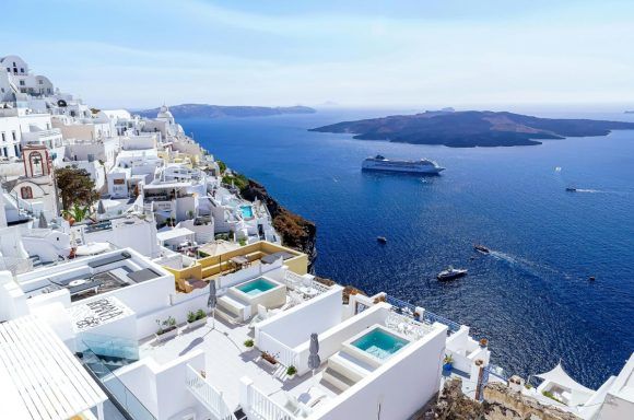 Η Ελλάδα αυξάνει την πολυπραξία μεταξύ προέλευσης ηλικίας των Αμερικανών πλοίων