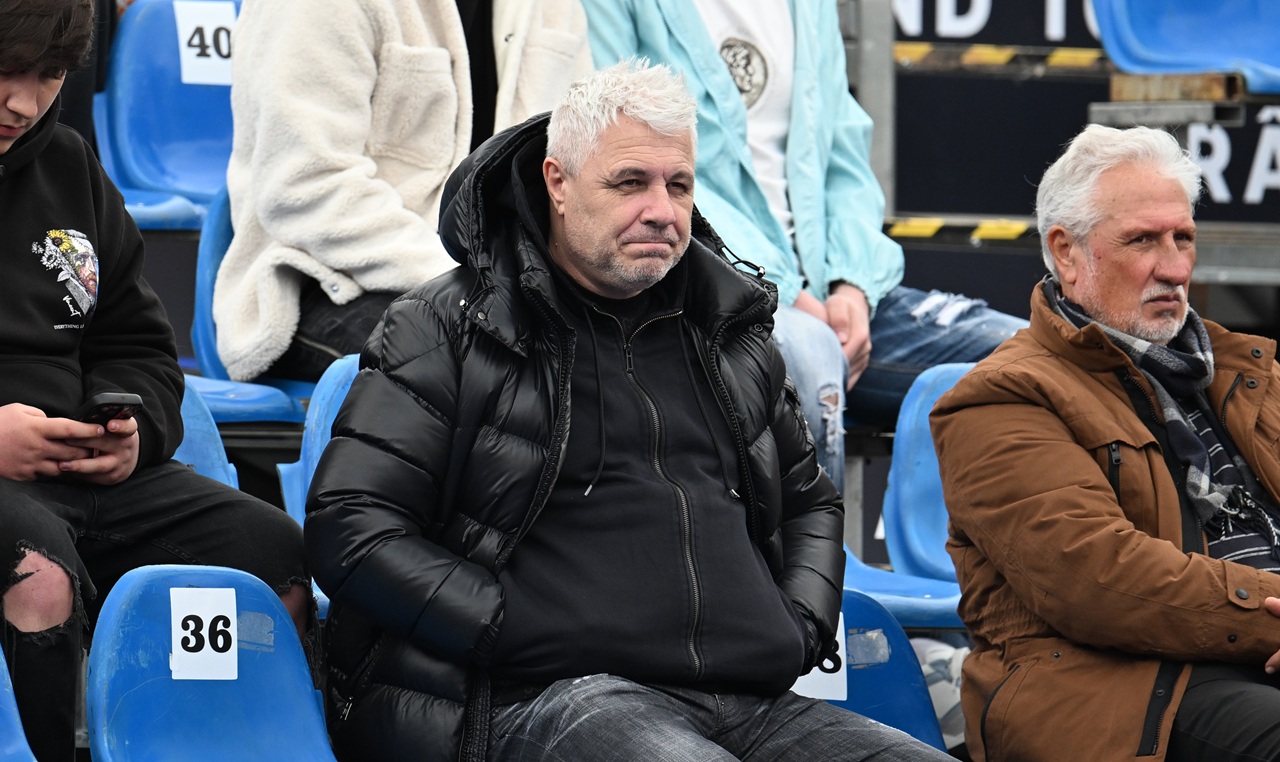 Ο Μάριος Σουμούντικα Απαντά στις Κριτικές του Παίκτη του Craiova: "Όταν Λουστρείσαι, Έχεις Σημείωση από την Κάθεδρα!"