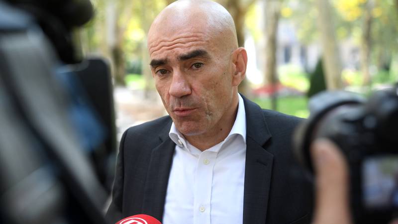 Χάιντουκ και Πιρίτς: Ουκρανικά χρήματα, χωρίς απαίτηση ελέγχου