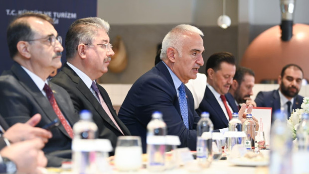Υπουργός Ερσώ: Τοποθέτησα τη Γαστρονομία στο Κέντρο της Στρατηγικής Τουρισμού