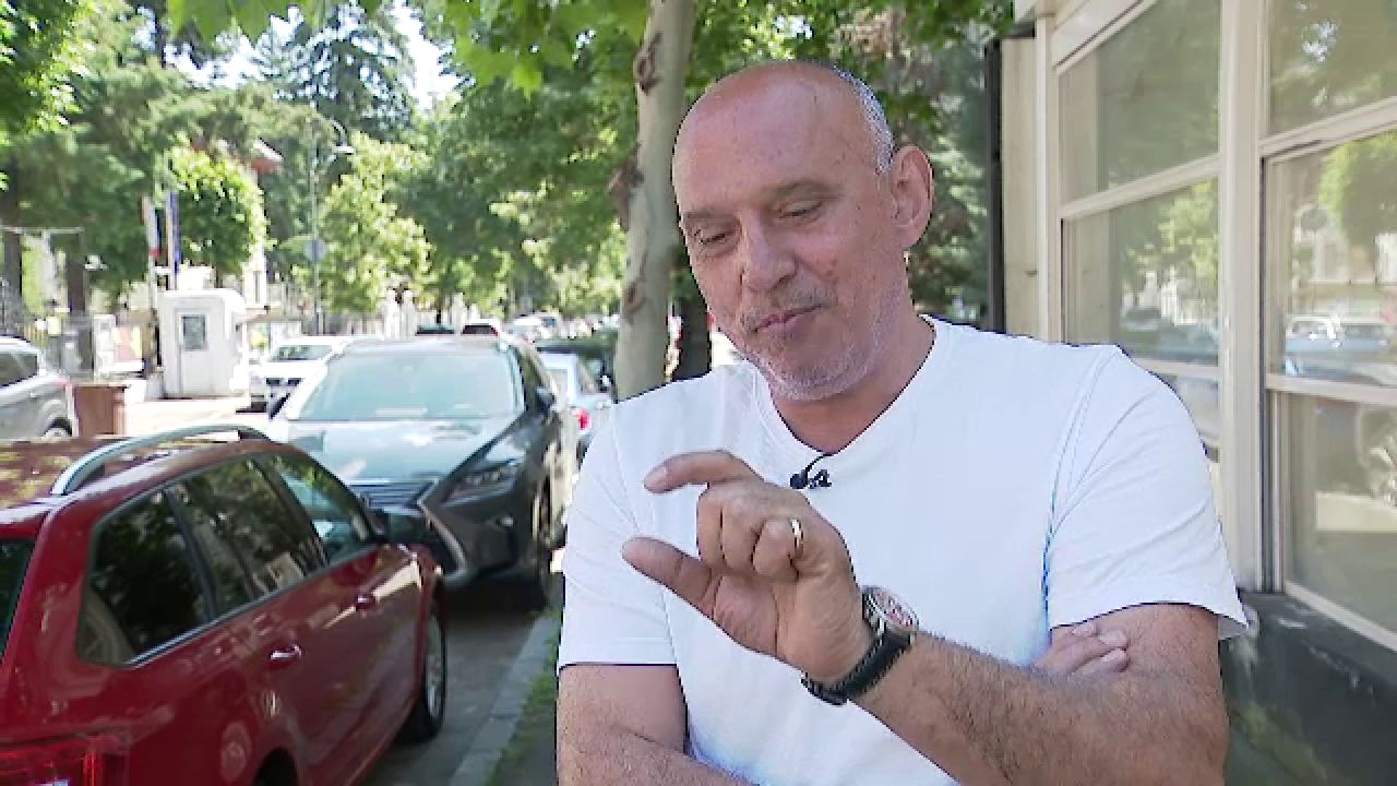 Ο Χαγκί γονατίζει: Χίντριχ στο ξεκίνημα, Αιόνι εκτός για την Ουαλία