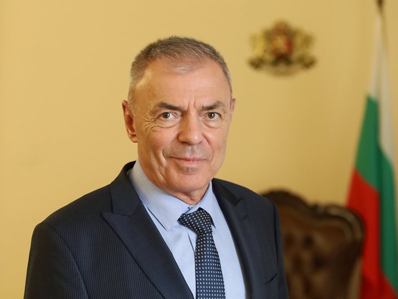 Σέργιε Ίντντοφ: Το Απριλιανό Επανάστημα είναι το προτύπο του Βουλγαρικού Στρατού