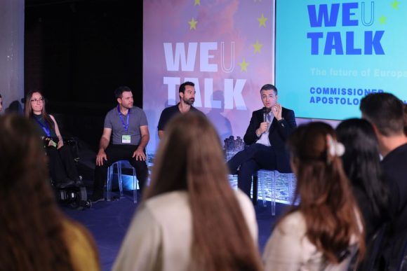 Στρατηγική Τουρισμού ΕΕ: Αντιμετώπιση Αποκτήσεως Πρόσβασης και Περιτουρισμού