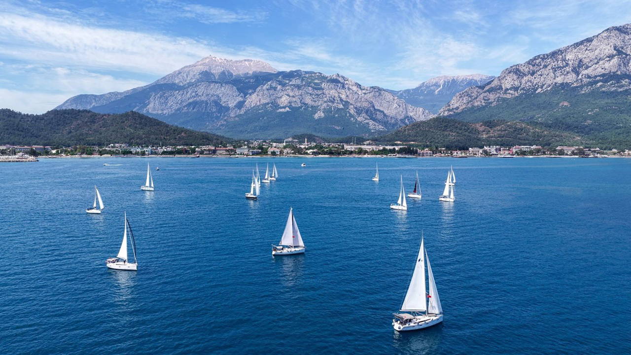 Το Coral Cup Antalya Yachting Συναγωνίζεται