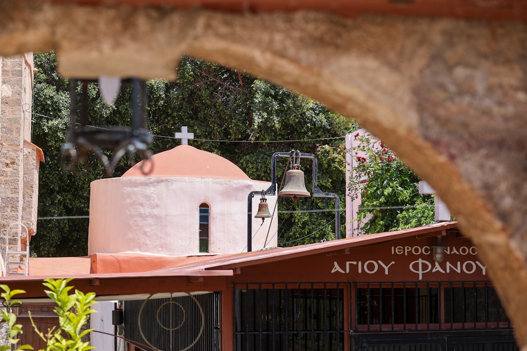 Φολέγανδρος: Το Κυκλαδίτικο Μαργαριτάρι όπου τα Αρχαία Ναυάγια Συναντούν τα Κρυστάλλινα Νερά