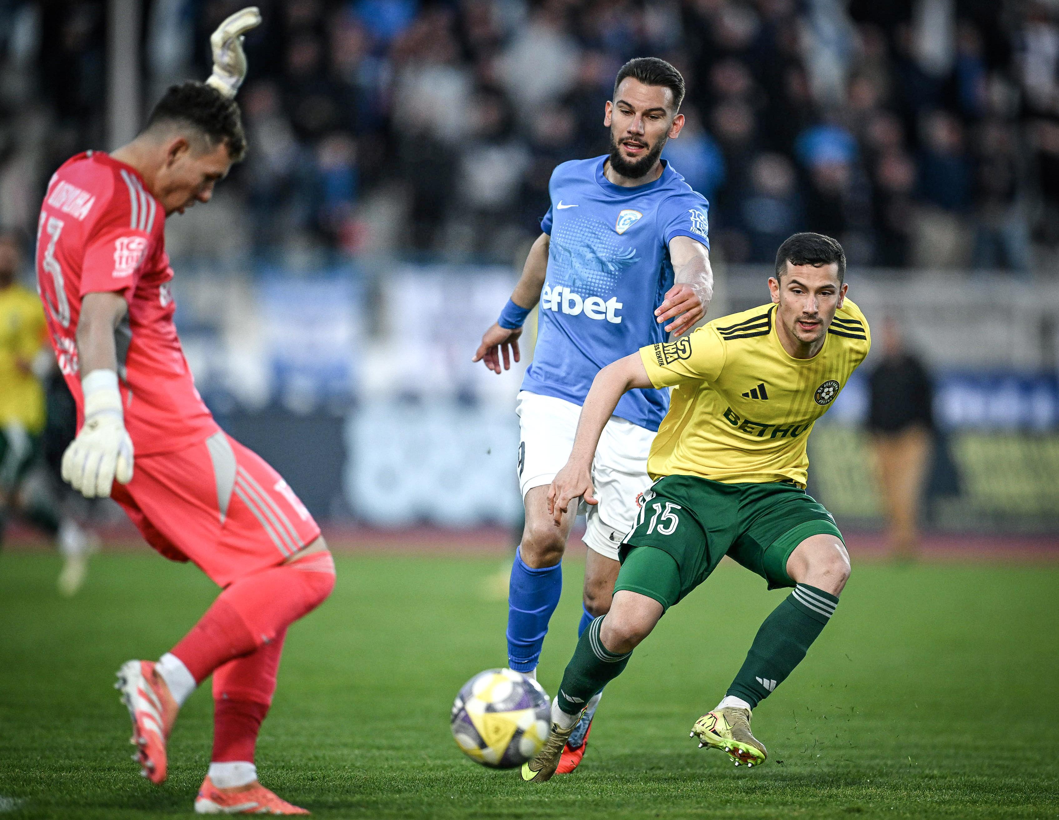 Σπαρτάκ (Βάρνα) Νικάει το Νορμαντζα 1-0 με Γκολ του Σάντε