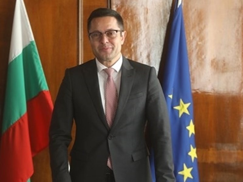 Αλέξανδρος Πουλοφ, Τον Τρόπο των Νέων Αναπτύξεων, Τώρα Στην Οικονομία ως Υπουργός Πρωτεύοντος