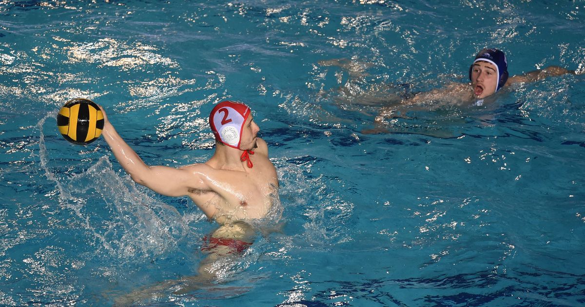 Κρίση στο Υδατοσφαίριση της Κόκκινη Αστέρας: Οι Παίκτες Προειδοποιούν για Κλείσιμο
