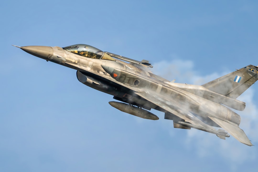 Η εκκένωση των F-16 στα Βαλκάνια: Πώς οι Εθνικές Αεροπορίες του Βαλκανικού Χώρου Αναδιαμορφώνουν την Ευρωπαϊκή Ασφάλεια