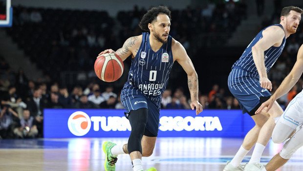 Anadolu Efes θριάμβευε επί του Türk Telekom, εξασφαλίζει τον ημιτελικό