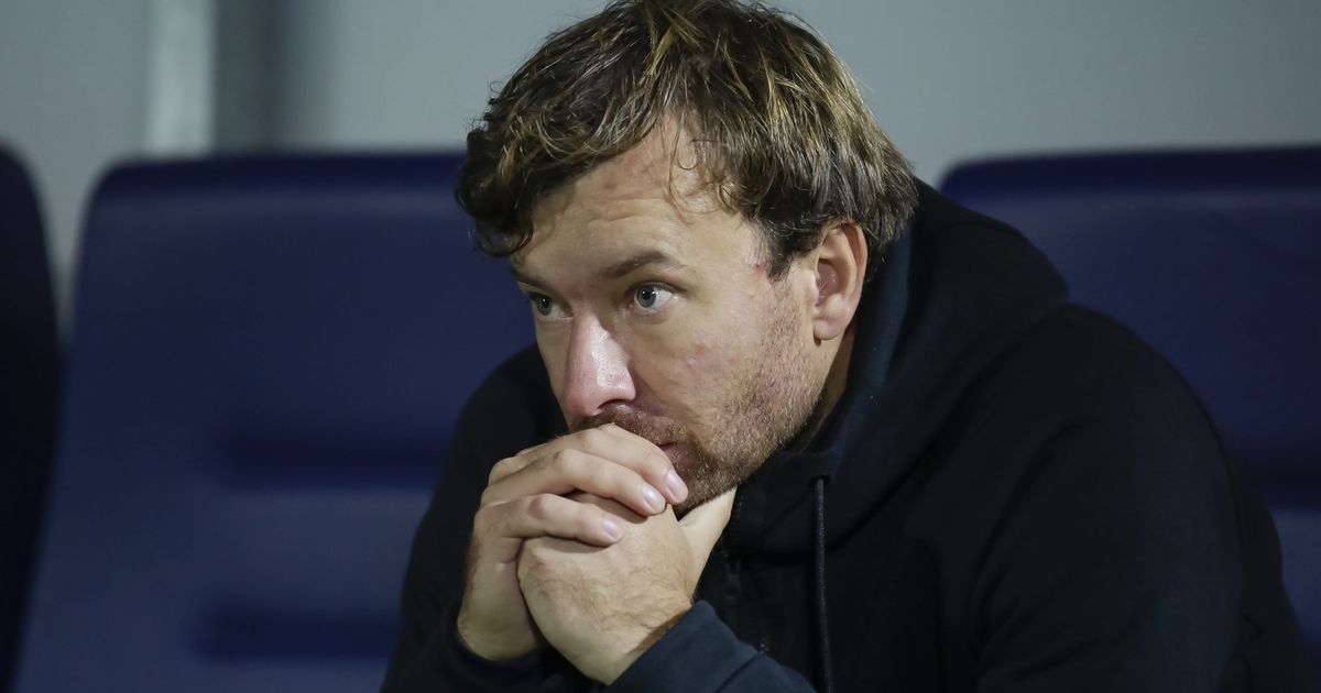 Η UEFA Καταδικάζει Τον Τρένερα Του Τσεχίου Για Κρυφό Βίντεο Κατατακτικών Και Λουτρού