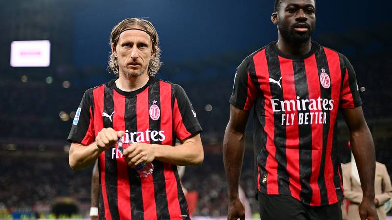 Τελευταία αγωνιστική Serie A: Μίλαν, Ρόμα, Γιουβέντους και Κόμο παλεύουν για Champions League