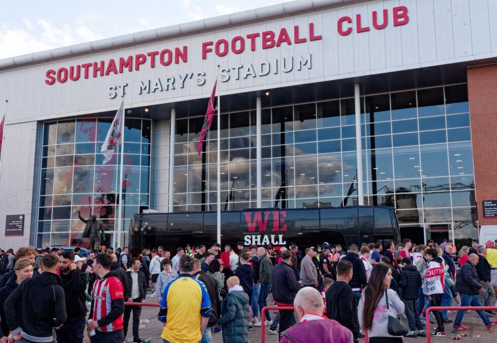 Ο Southampton αποκλείεται από το play-off του Championship λόγω επιτροπές