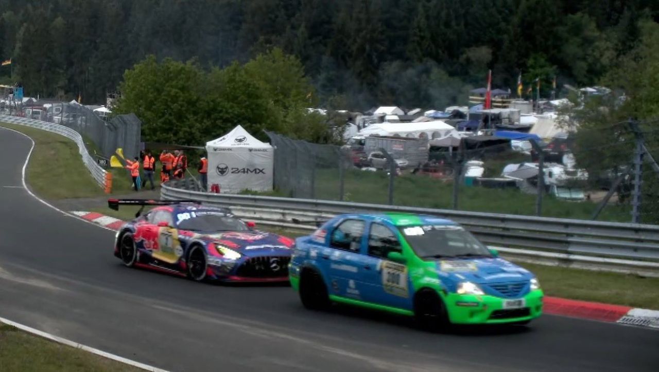 Η Dacia Logan εκπλήξτηκε την 24 ώρες του Nürburgring