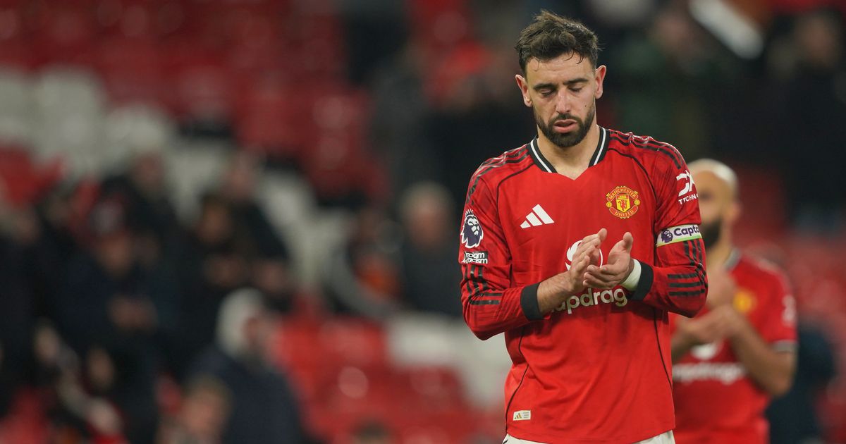 Ο Manchester United κερδίζει την 3η θέση στη Premier League με νίκη 3-2 απέναντι στο Nottingham Forest