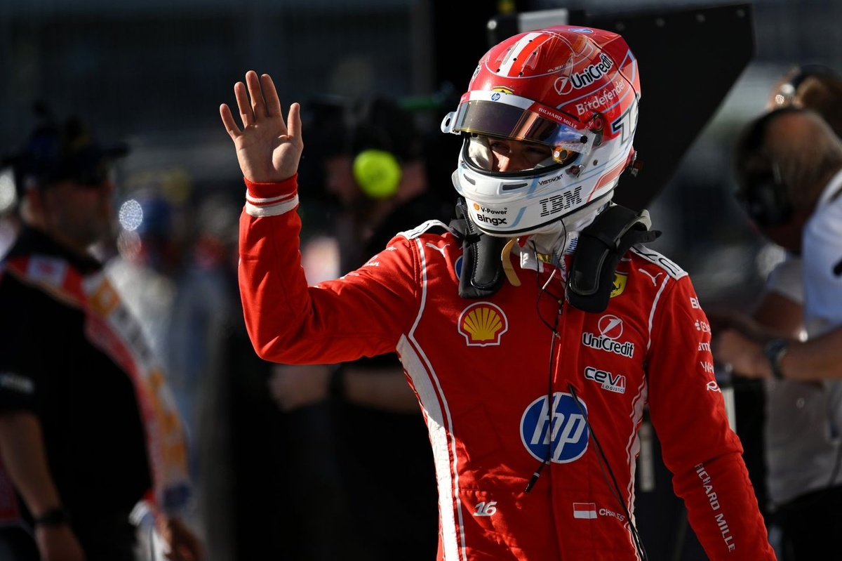 Λεκλέρκ ανανεώνει με τη Ferrari: Το κόκκινο άλογο κυριαρχεί ξανά