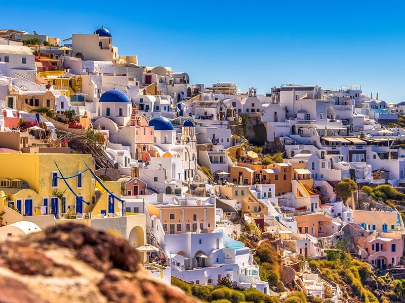 Ελλάδα εισάγει συντηρητικές περιορίσεις για νέους ξενοδοχεία για να περιορίσει την επικίνδυνη αύξηση του τουρισμού