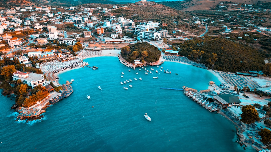Οτράντο, Αλβανία: Το Κάστρο, Η Καθεδρικός και η Θάλασσα