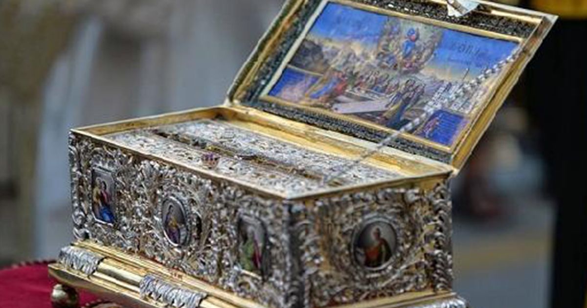 Drone Video of Belgrade Pilgrims Amazes the World