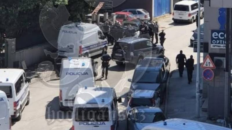 Αστυνομία Αποτρέπει Σύγκρουση Μεταξύ Αρμάδας και Δαίμονων Πριν από τον Αγώνα Ιστρίας και Ριέκα