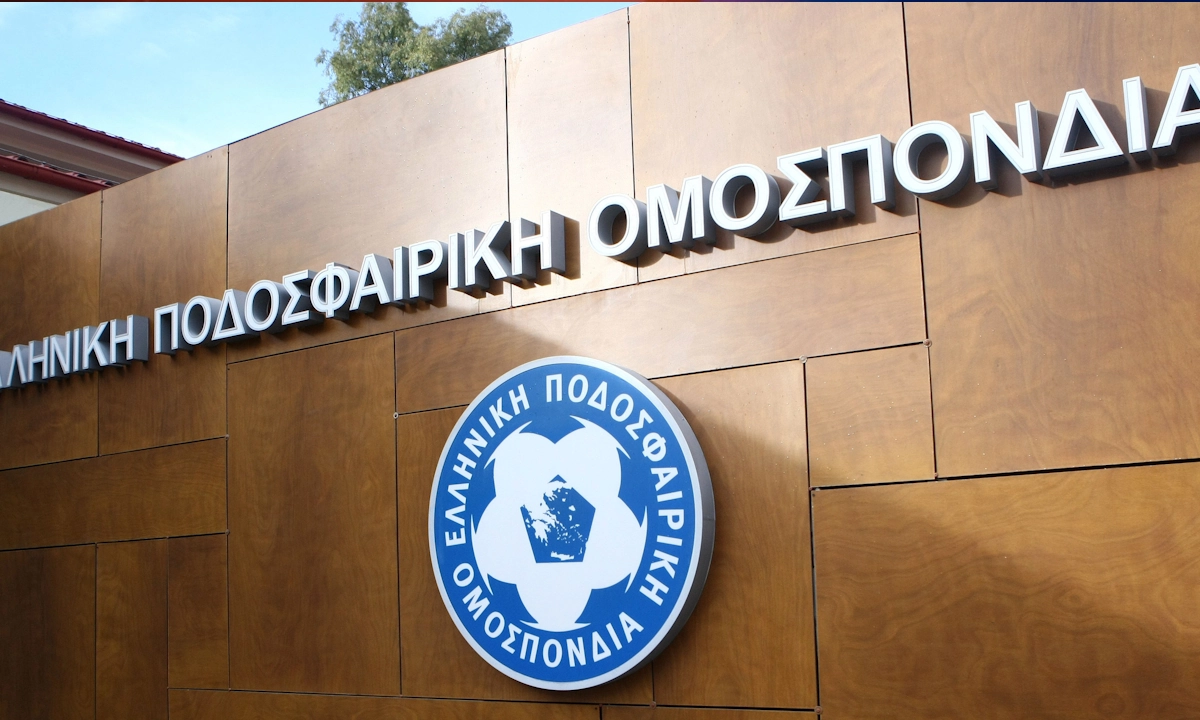 ΑΕΚ Πιάνεται με Πρόσδιο 4.000 Ευρώ από την ΕΟΠ για Παραβίαση Συμπεριφοράς στο Αναδιαγωνισμό Κύπελλου Καδινών Κατά την Προσωρινή Φάση ΠΑΟΚ