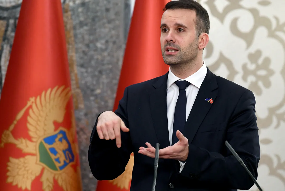 Μοντενεγρο Τελος 20 Χρονια Ανεξαρτησια: "Η Δύναμη Βρίσκεται Στους Λοιπούς, Όχι Στο Χώρο ή Τον Στρατό"