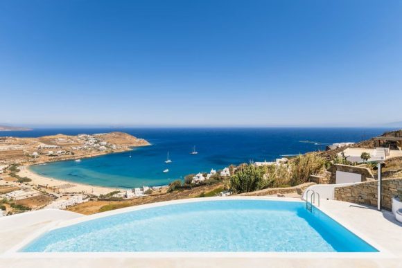 Ελλάδα δείχνει ισχυρό καλοκαίριο ζήτημα για μικροπεριόδους ενοικιάσεων ακόμη και με υψηλότερες τιμές